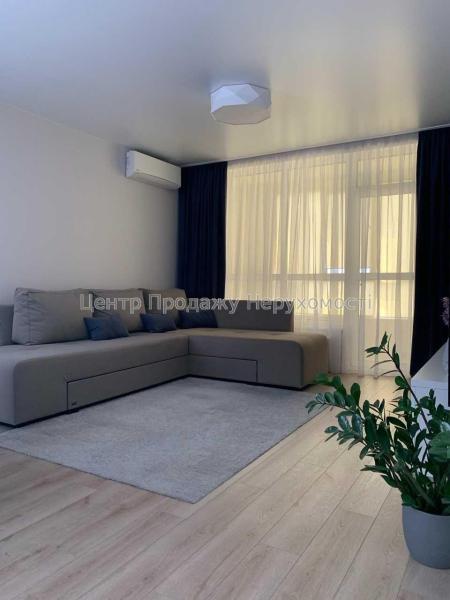 Продам 3-кімнатну квартиру, ЖК&nbsp;Варшавський&nbsp;мікрорайон