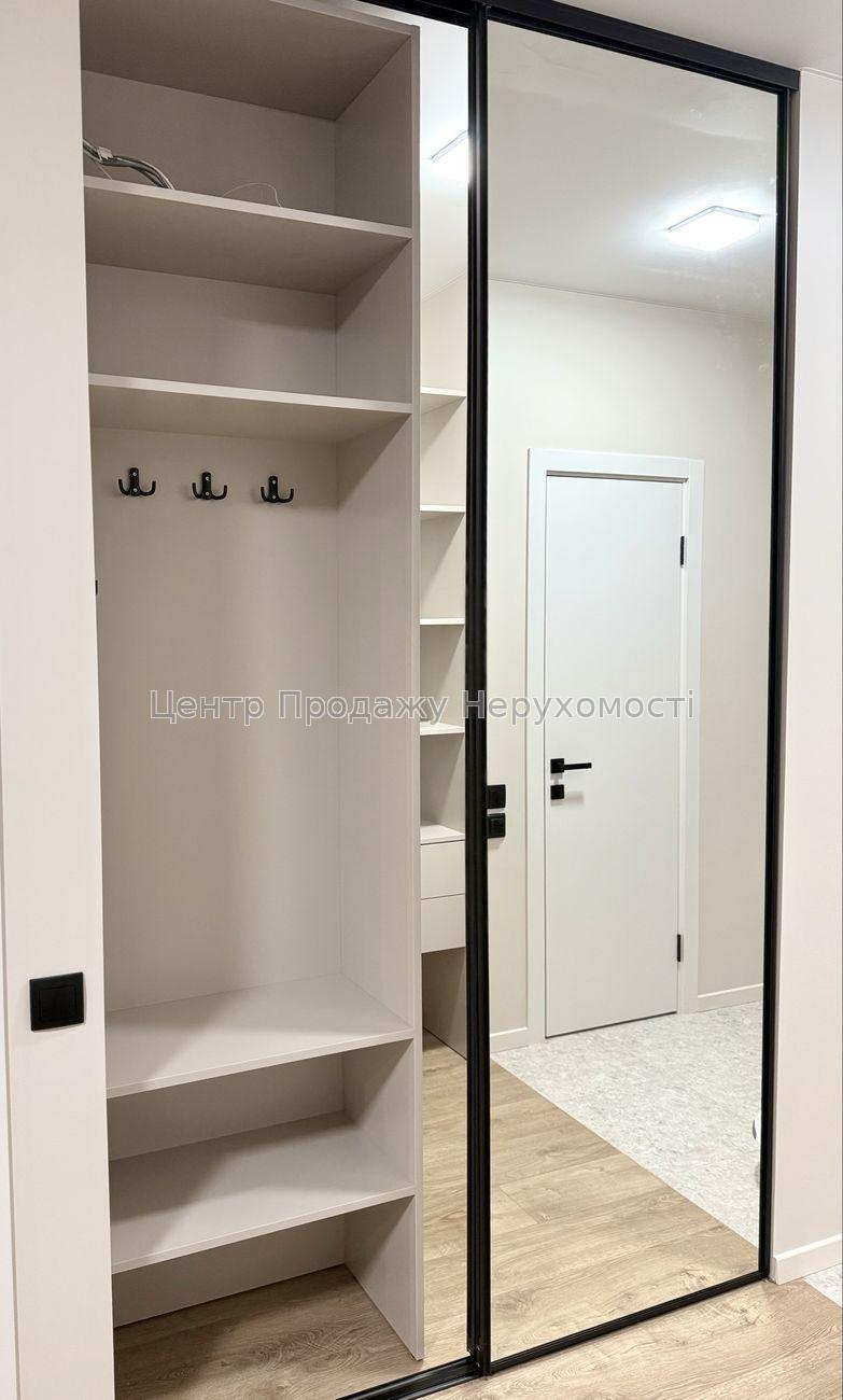 Фото Продаж 1-кімнатної квартири в ЖК 