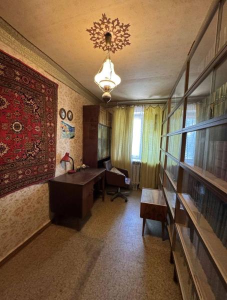 Продам 3-кімнатну квартиру