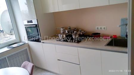 Продам 2-кімнатну квартиру