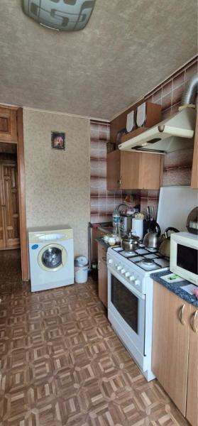 Продам 2-кімнатну квартиру