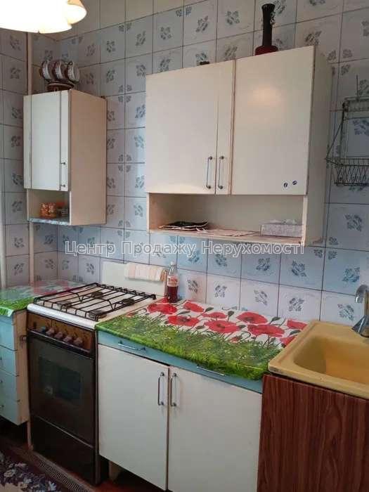Фото У продажу 1 кімнатна квартира, метро Перемога1