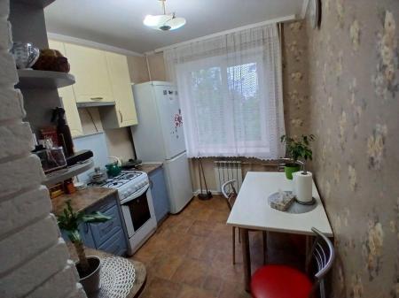Продам 2-комнатную квартиру