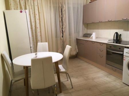 Продам 3-кімнатну квартиру в новобудові