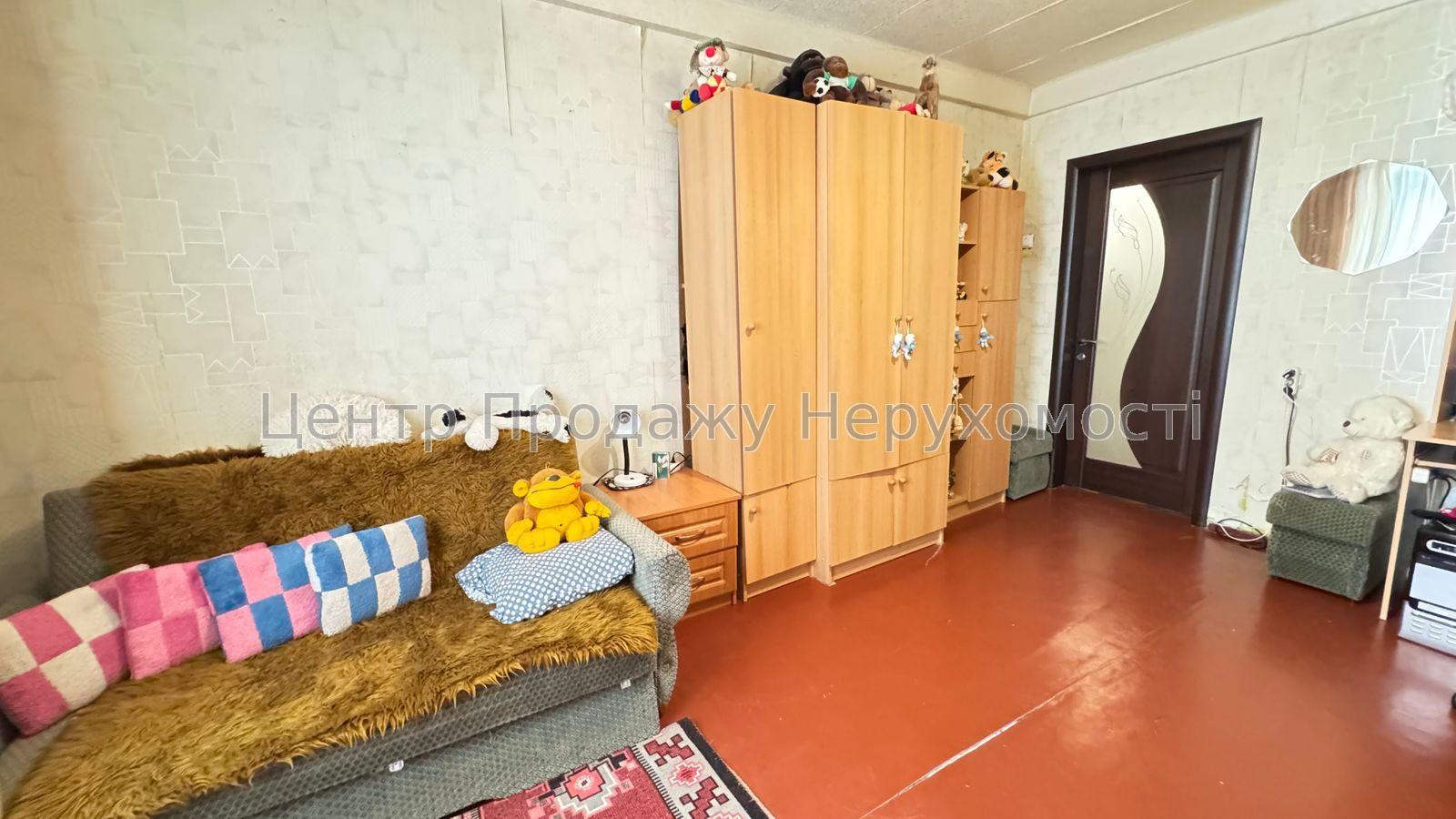 Фото Продам простору 2-кімнатну картиру11