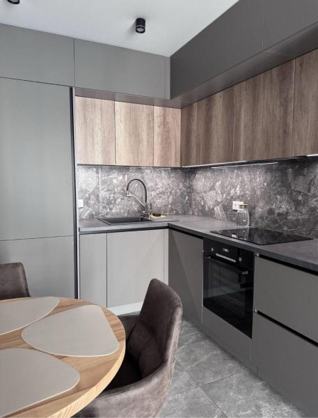 Продам 2-кімнатну квартиру