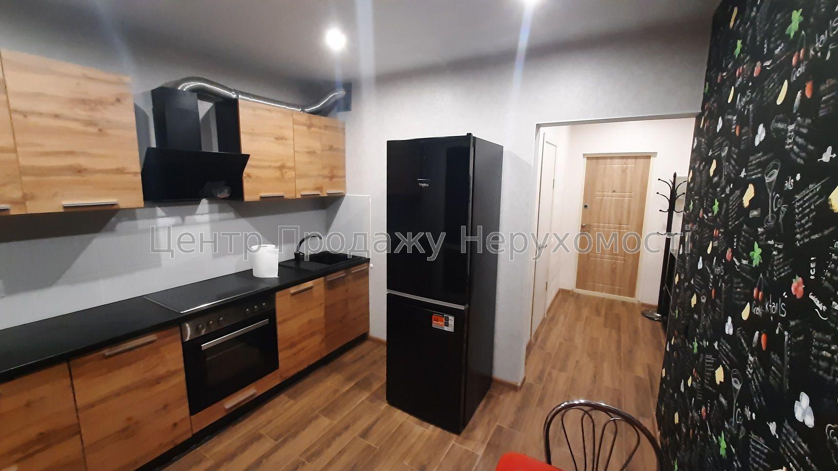 Фото Продаж квартири10
