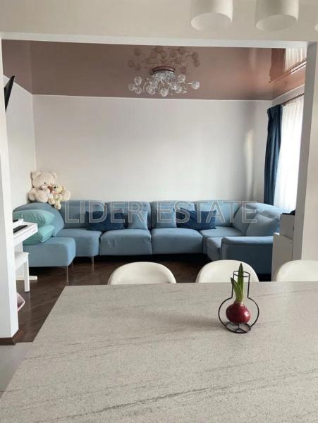 Продам 3-кімнатну квартиру
