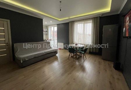 Продам 2-кімнатну квартиру