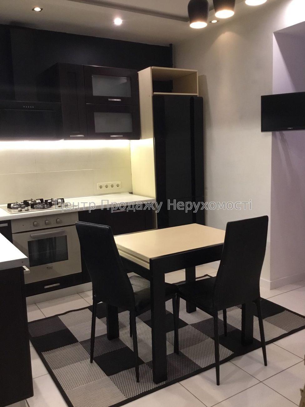 Фото Продам 2-к квартиру, метро Салтівська4