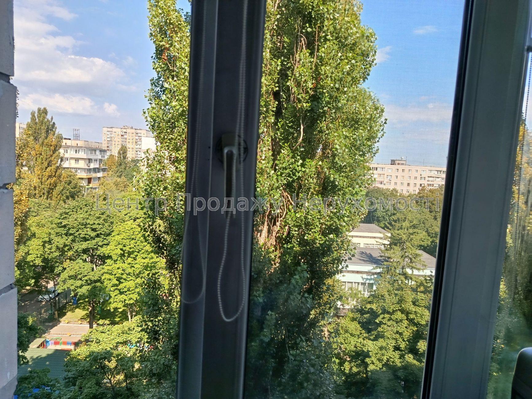 Фото Продаж кімнати8