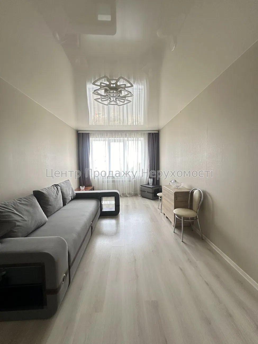 Фото Продається 3-кімнатна квартира, Харків.Салтівка1