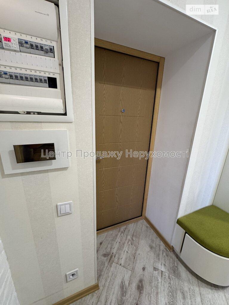 Фото Стильна 2кімн. квартира біля метро, Олексіївка K810