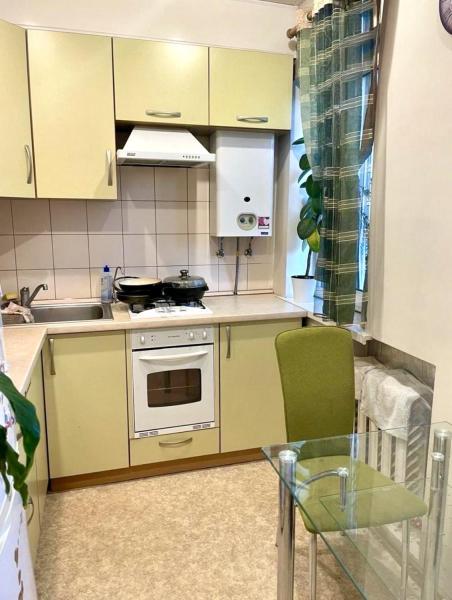 Продам 2-кімнатну квартиру
