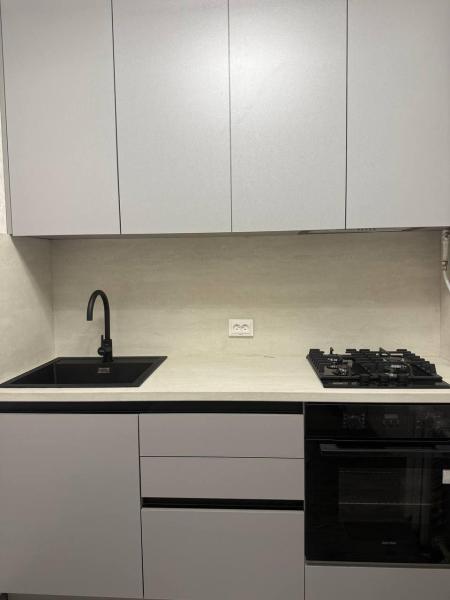 Продам 2-кімнатну квартиру