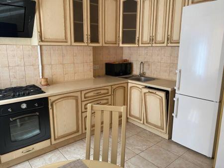 Продам 3-кімнатну квартиру