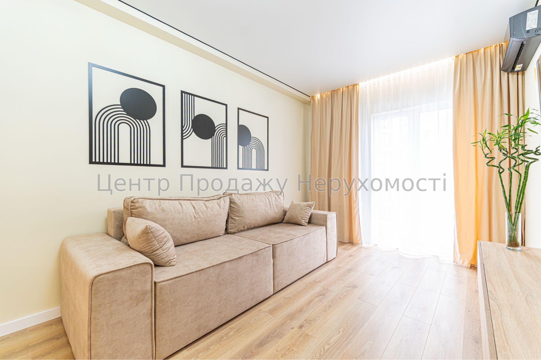 Фото Продам 1-кімнатну в ЖК 