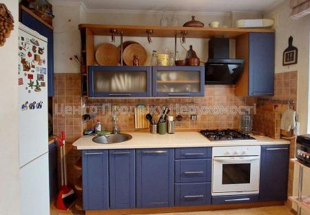 Продам 3-кімнатну квартиру