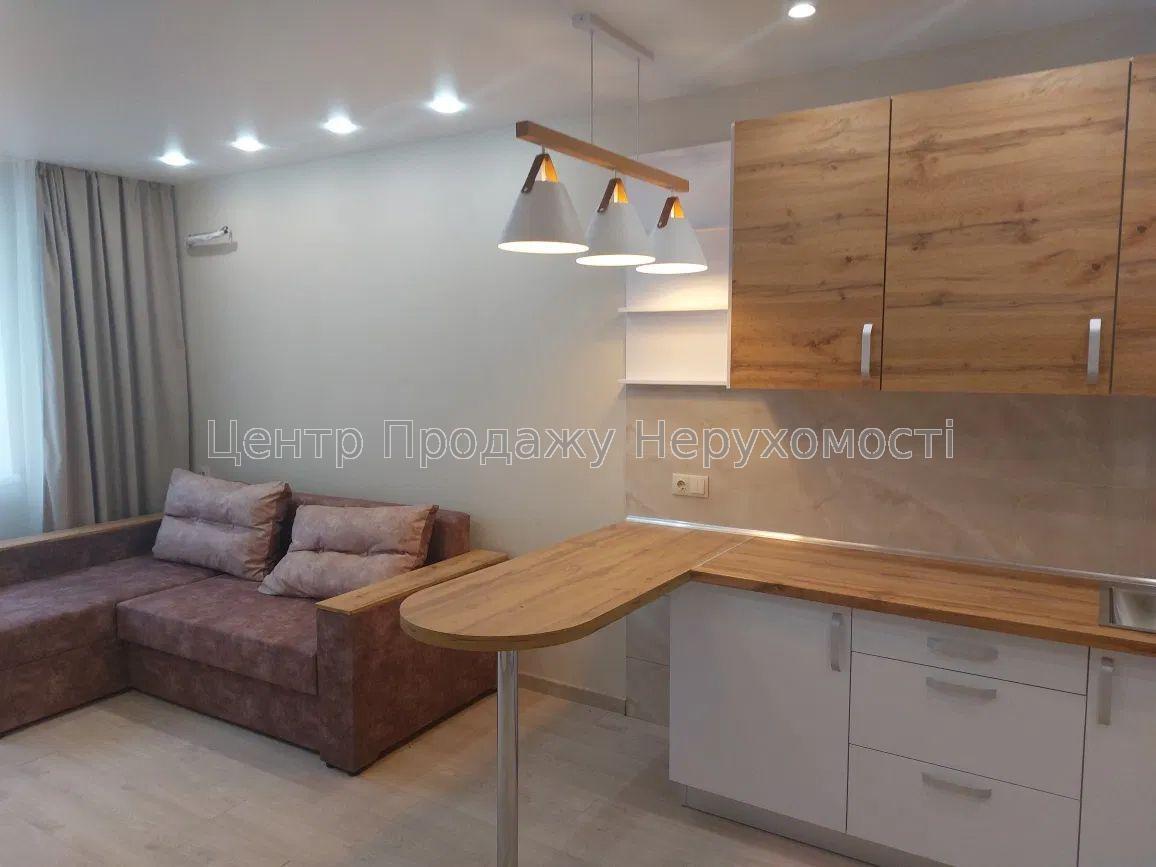 Фото Продається 1-к. кв. в ЖК 
