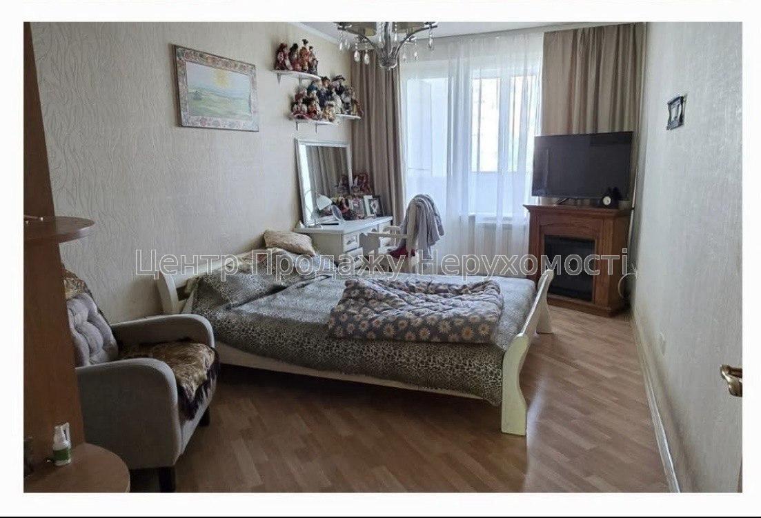 Фото Продам 3-к квартиру з ремонтом, метро Салтівська1