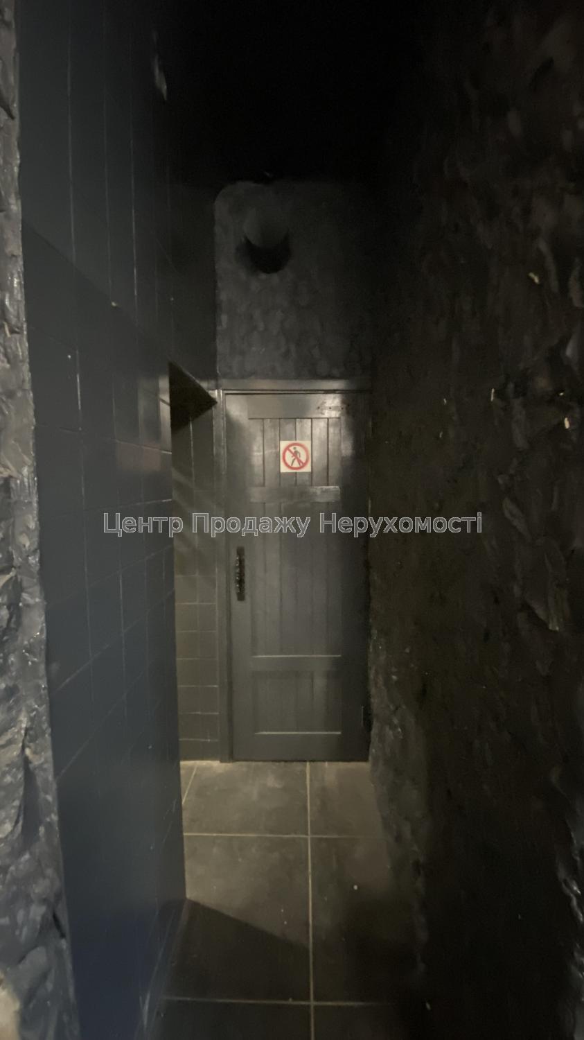 Фото Здам приміщення в центрі12