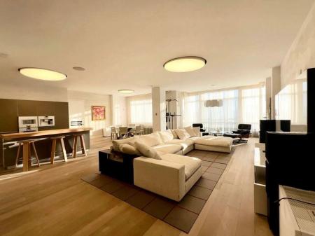 Продам 3-комнатную квартиру