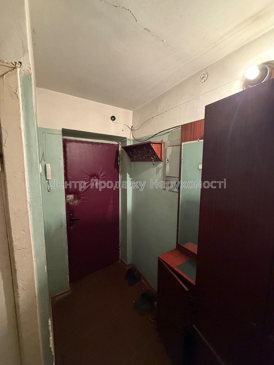 Фото Продам 3-кімнатну біля Голосіївський парк та озеро ІВ3