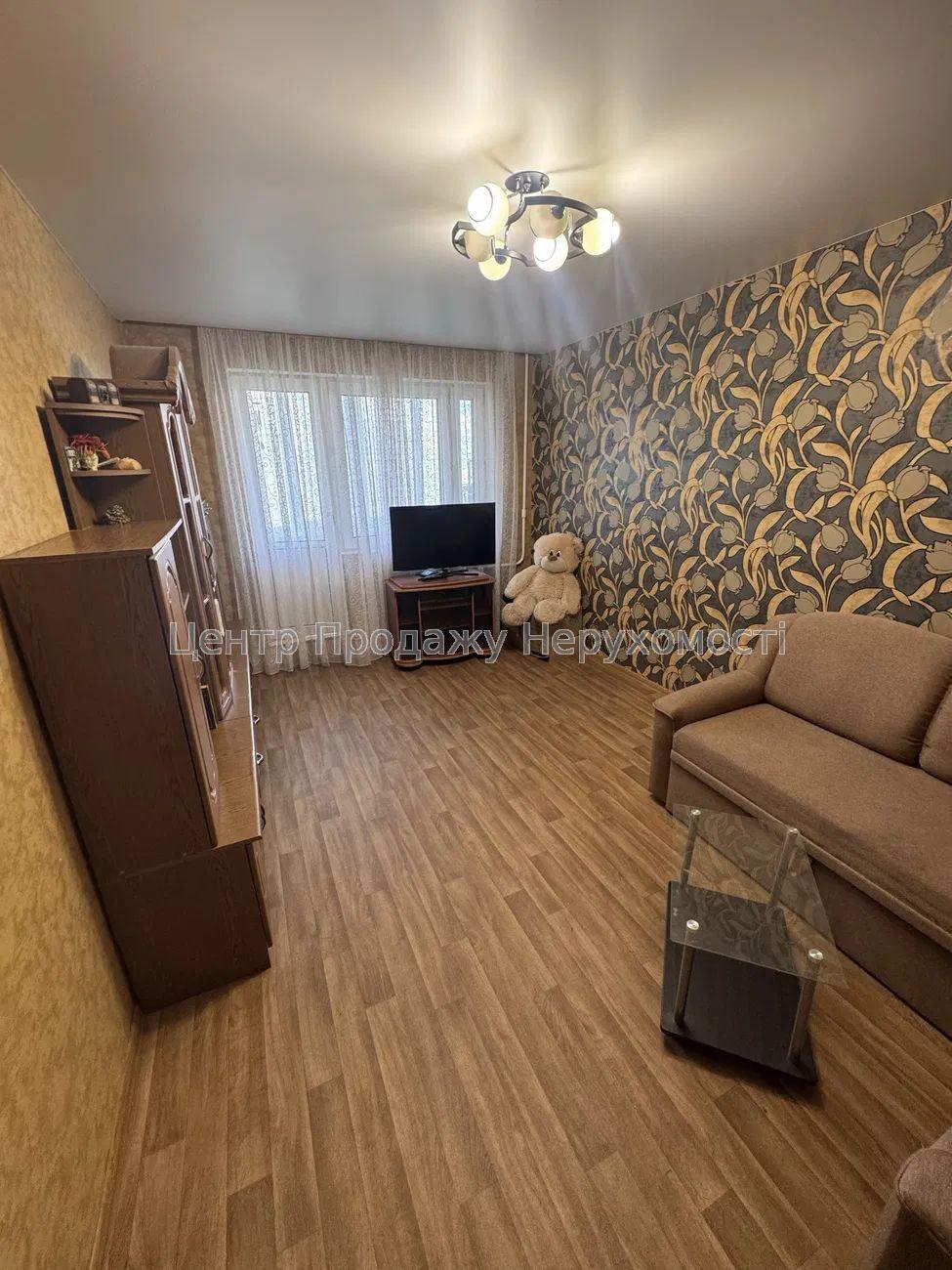 Фото Продається 3-кімнатна квартира у Харкові. Салтівка8