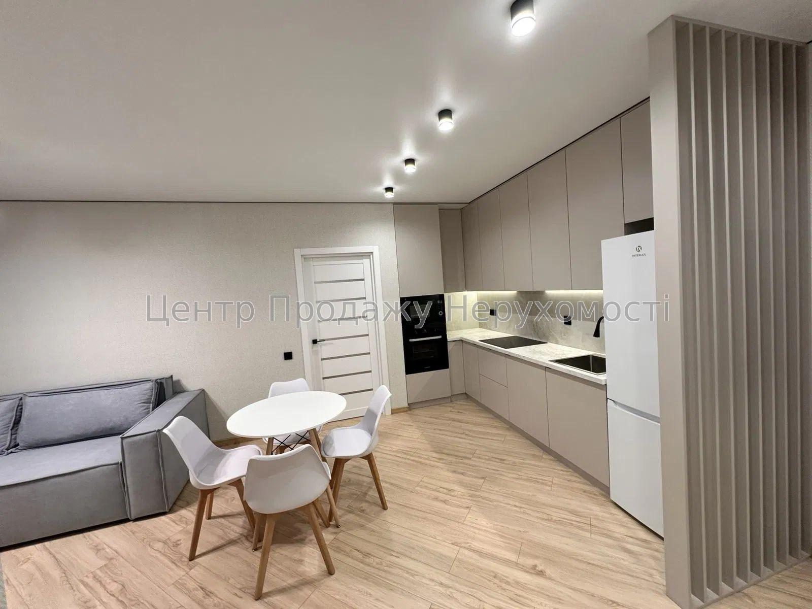 Фото Квартира 3 кімнатна в ЖК 