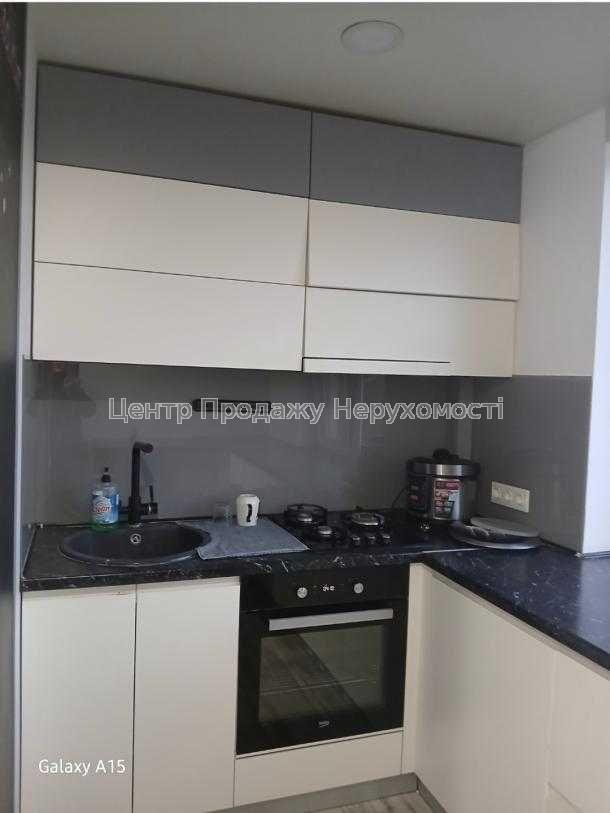 Фото 2кімн квартира з ремонтом біля метро.1