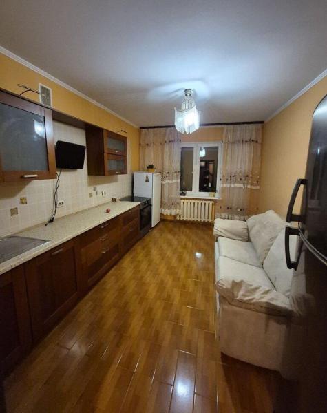 Продам 3-кімнатну квартиру