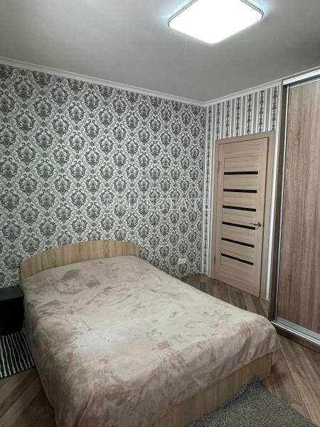 Продам 2-комнатную квартиру