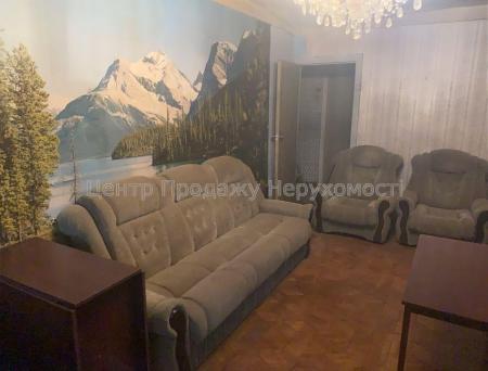 Продам 3-комнатную квартиру