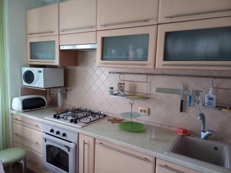 Продам 3-кімнатну квартиру