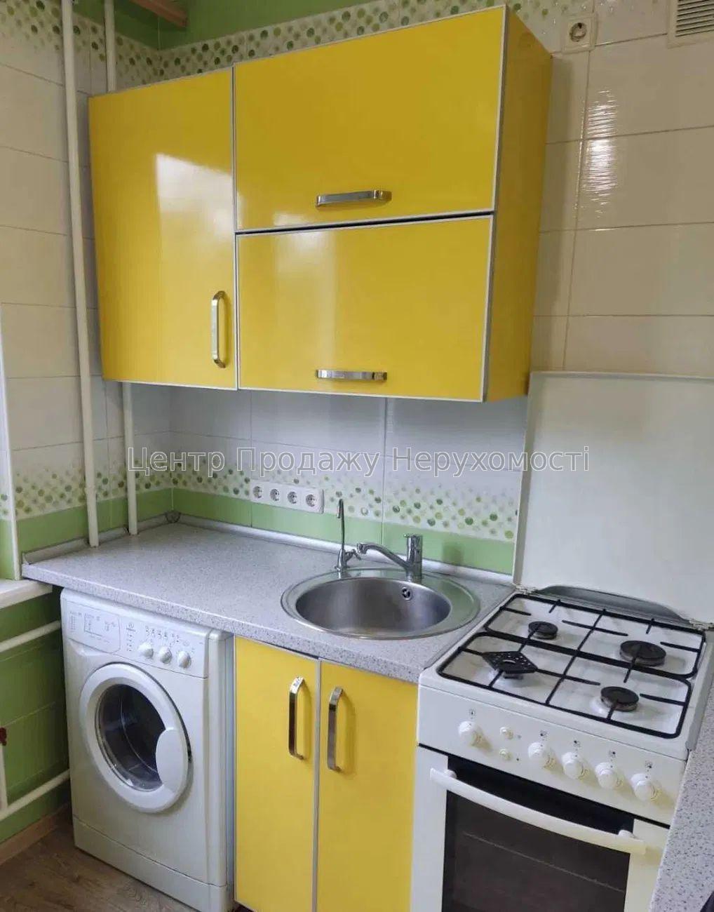 Фото Продам 3к. квартиру метро Студентська11