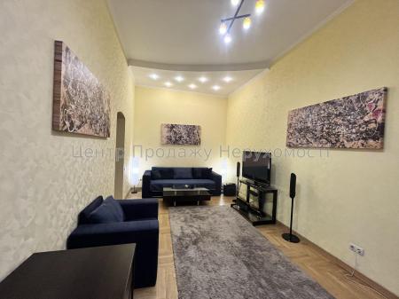 Продам 3-комнатную квартиру