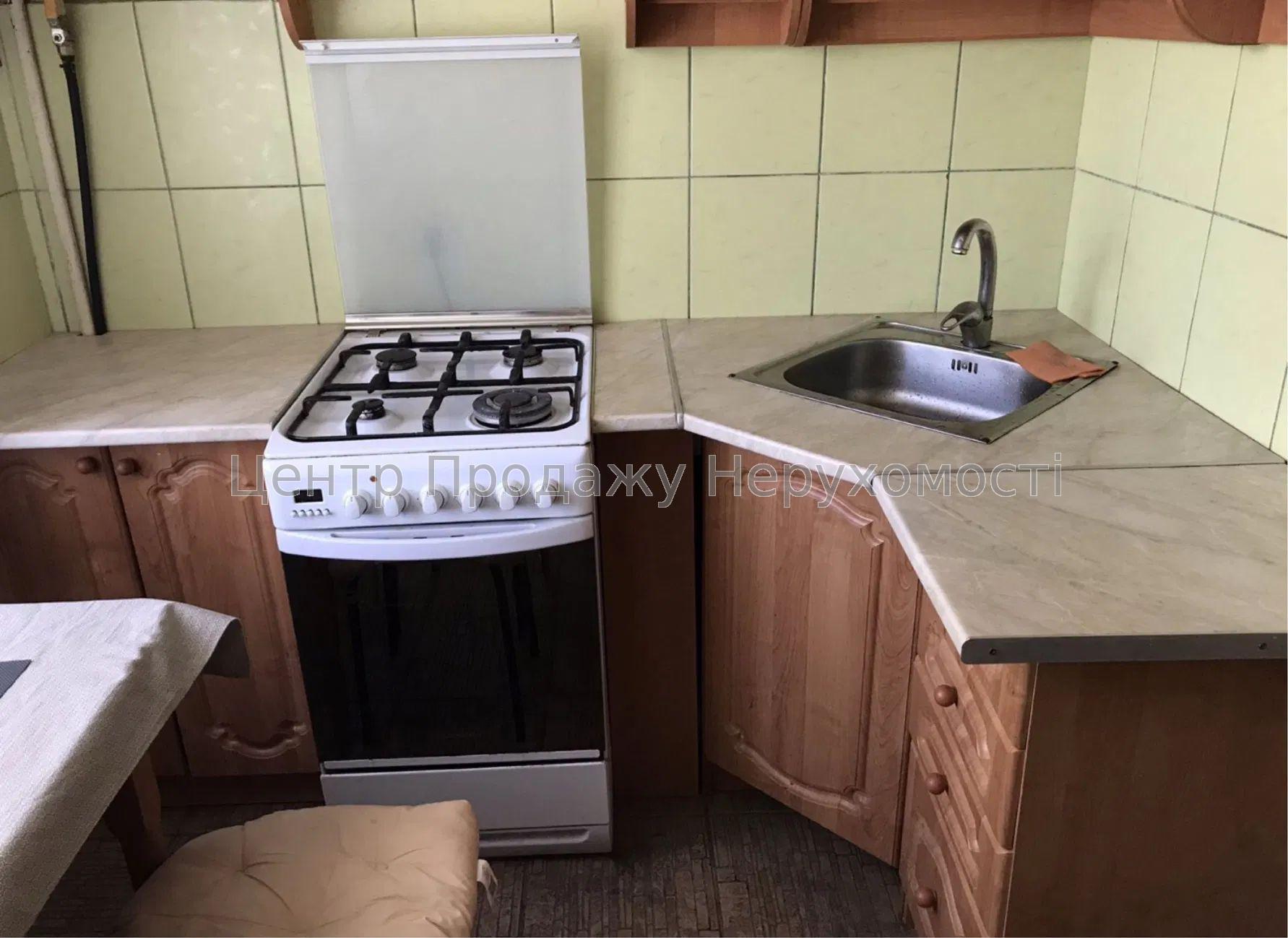 Фото 1-кімнат.кв з ремонтом на Куренівці, зупинка транспорта Автозаводська7