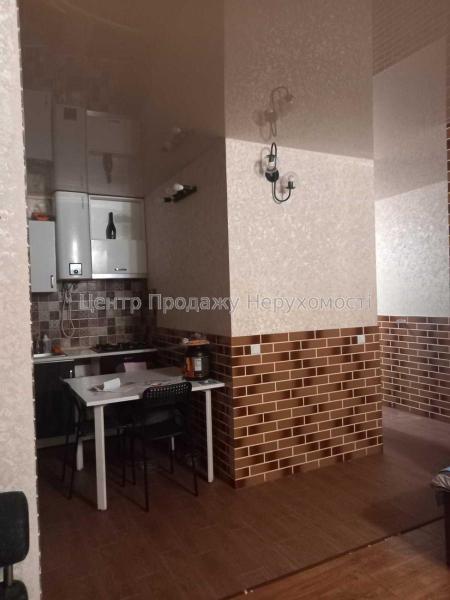 Продам 2-комнатную квартиру