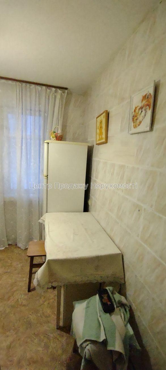 Фото Продаж квартири4