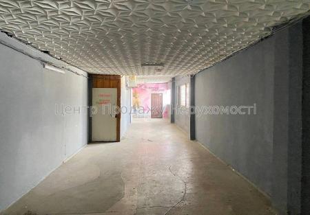 Продам приміщення вільного призначення