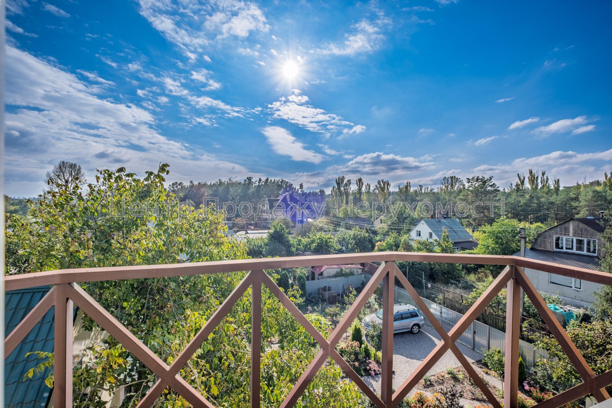 Фото Продам Будинок, який працює без світла9