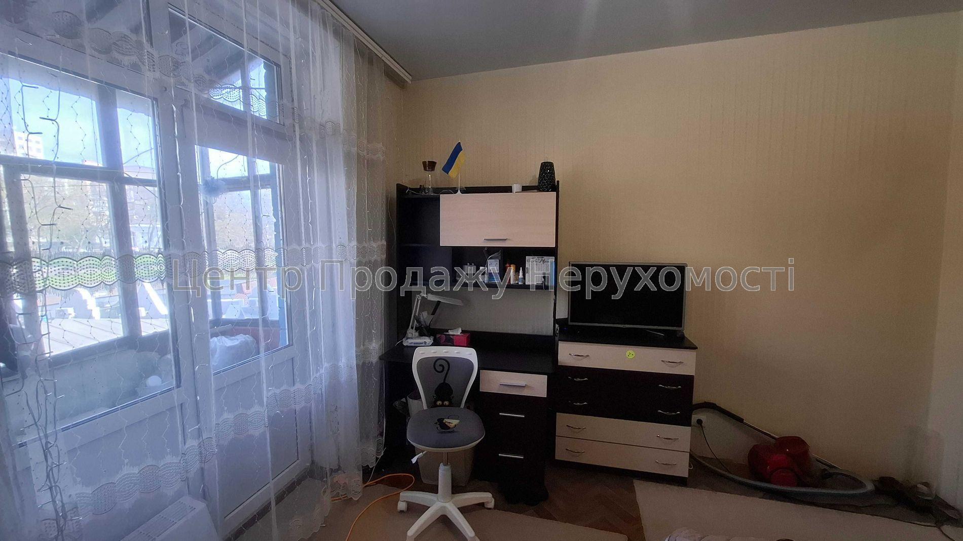 Фото Продам кімнату4