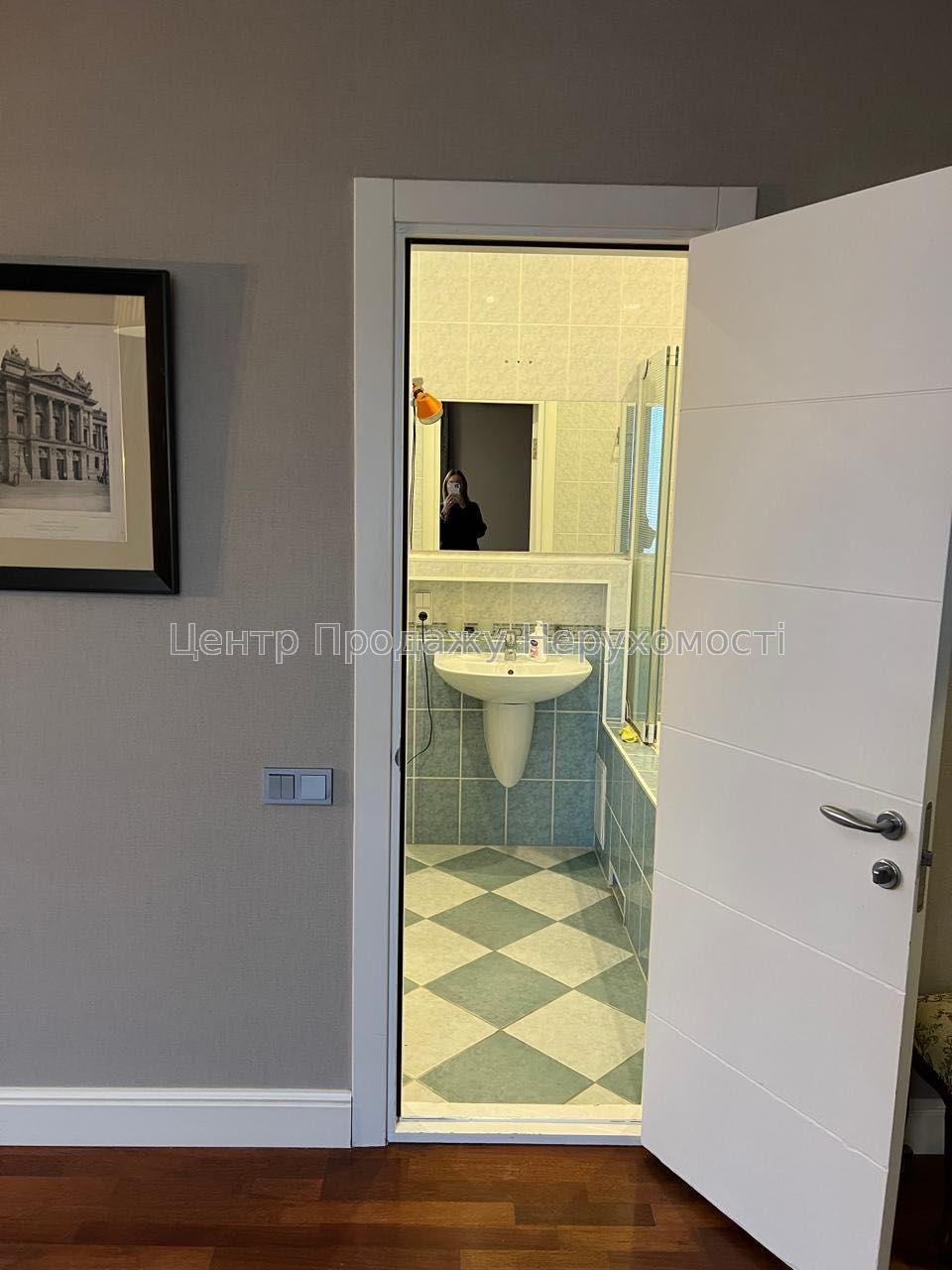 Фото Продам 3к квартиру - м. Васильківська, Голосіївський, центр13