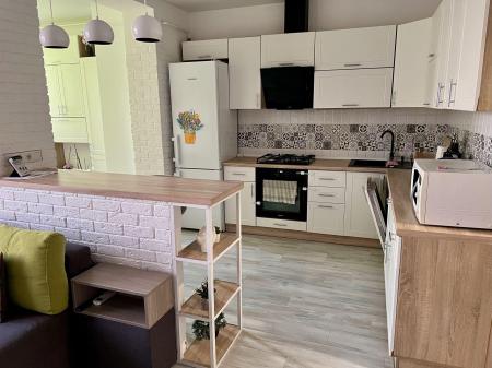 Продам 3-комнатную квартиру