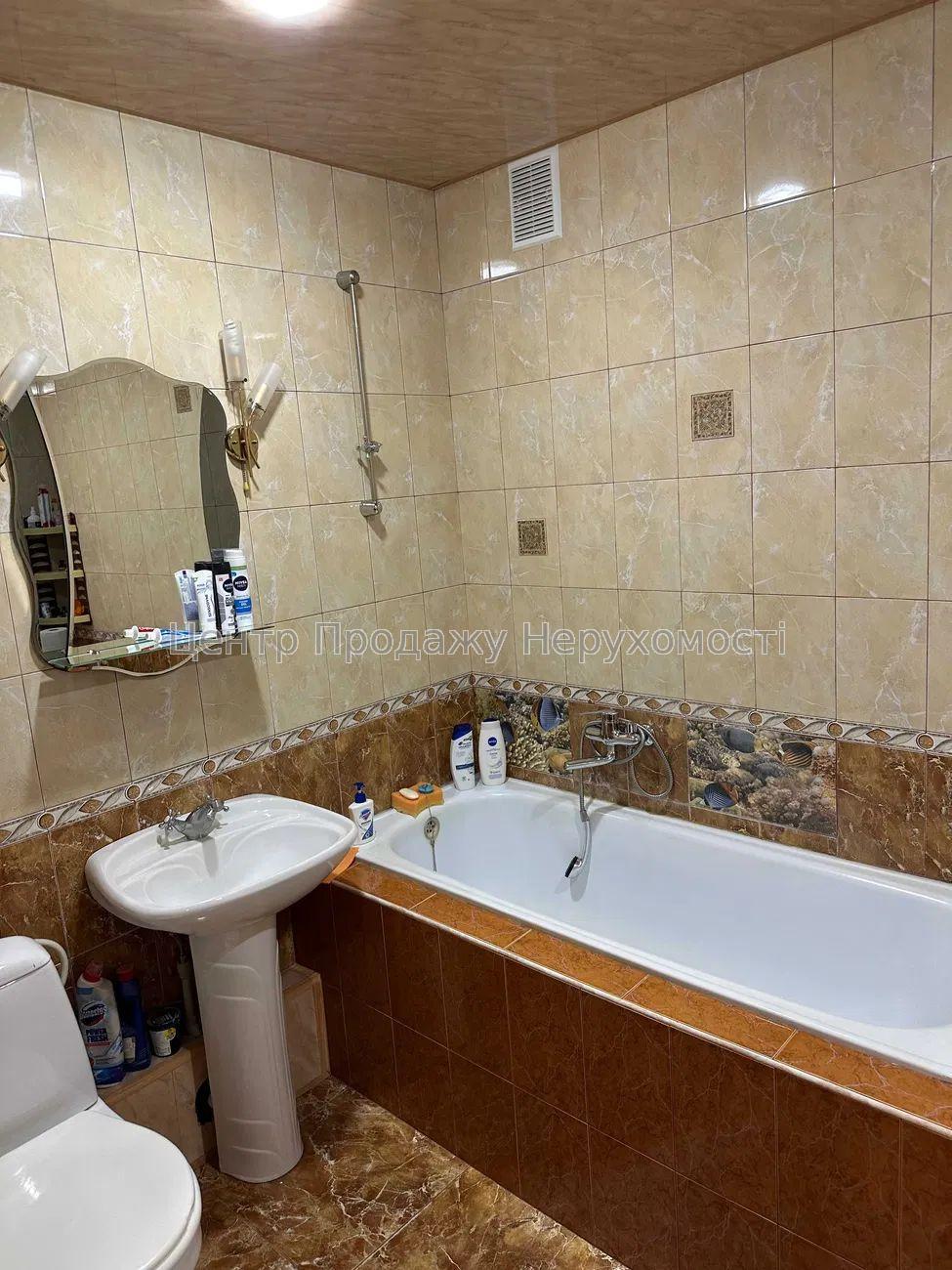 Фото Продаж трьохкімнатної квартири в Харкові. Салтівка4