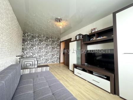 Продам 2-комнатную квартиру