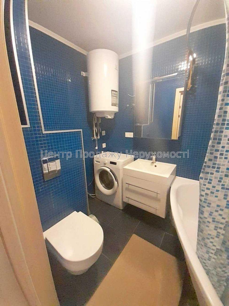 Фото 1-кімн квартира в центрі біля метро. К87