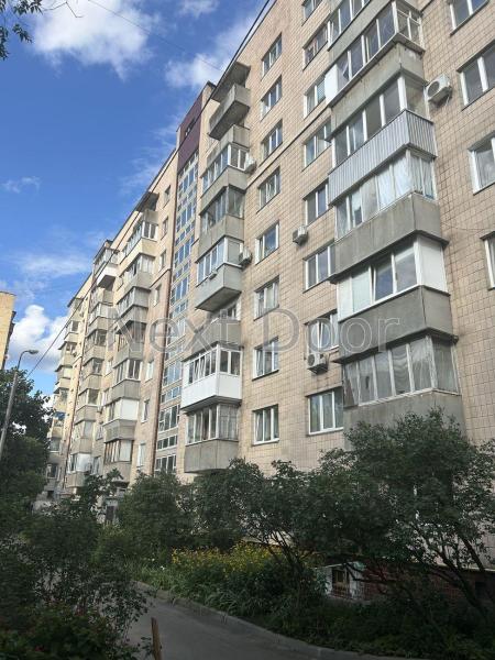 Продам 3-кімнатну квартиру