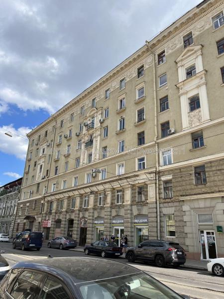 Продам 3-кімнатну квартиру