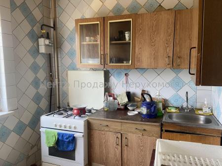 Продам 2-кімнатну квартиру
